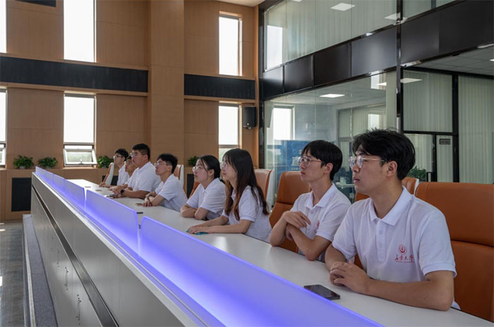 �L����W�W�������l������Փϵ���H����չ���I�J