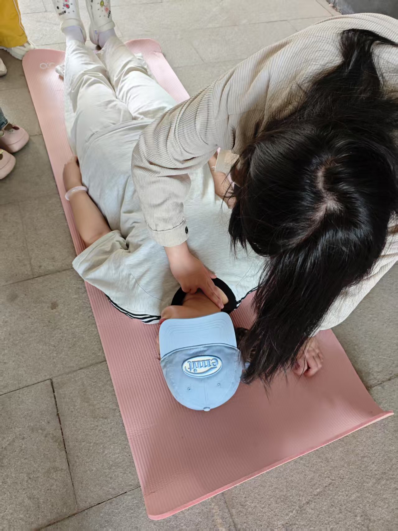 ָ���ϵ�������������֪�R�������c�ض�