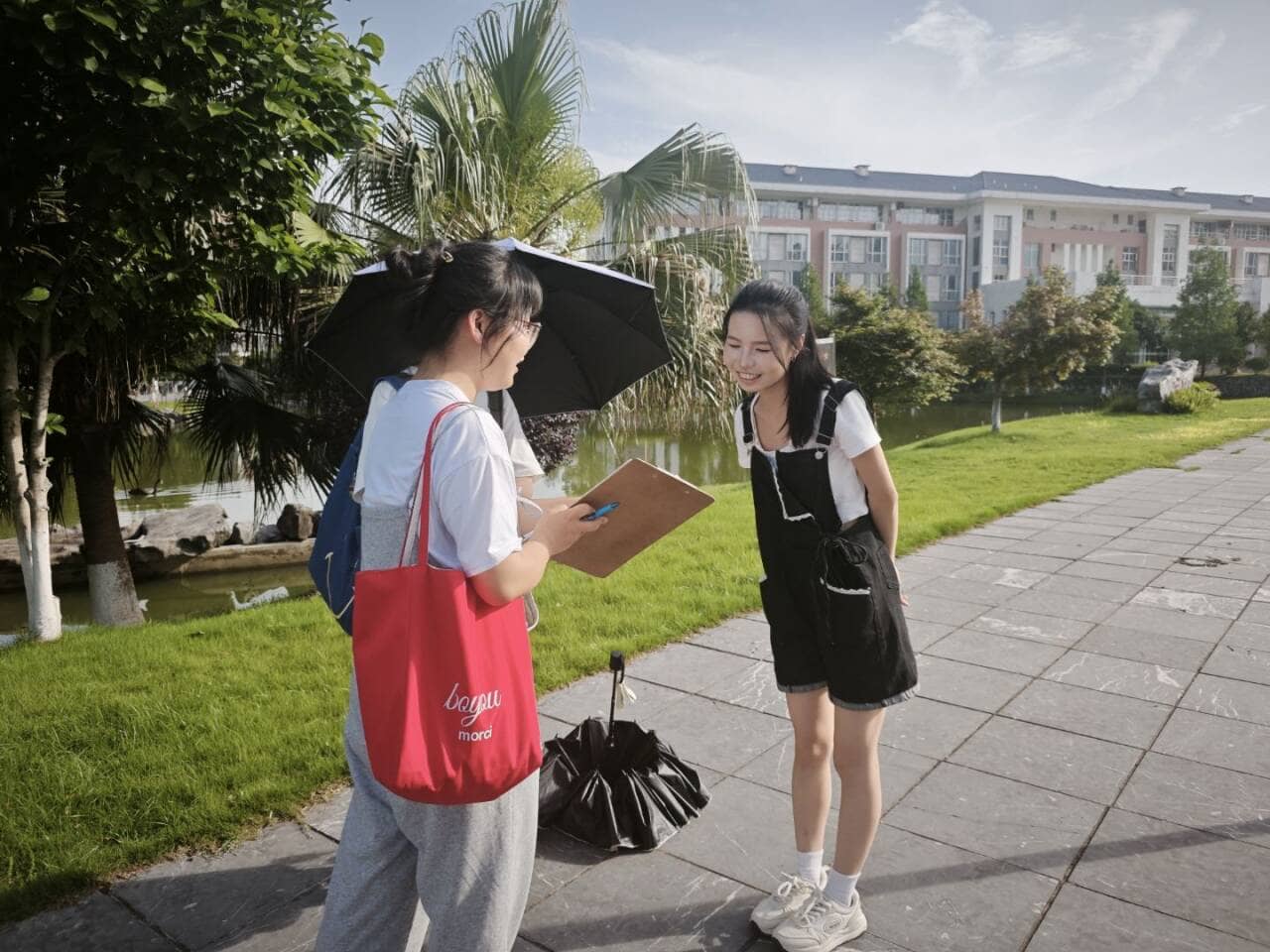 �������罻�����^�죺�罻����˼�ЈF���M������ӿƼ���W�_չ����{��