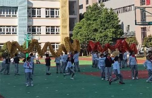 ���Ć��� �������L��ӛ����@С�W����У�^Ҋ����һ��