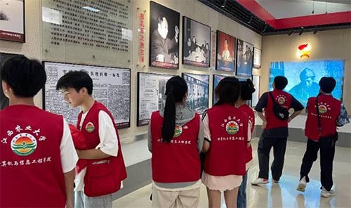 �^���B�L�⣬�мtɫ����