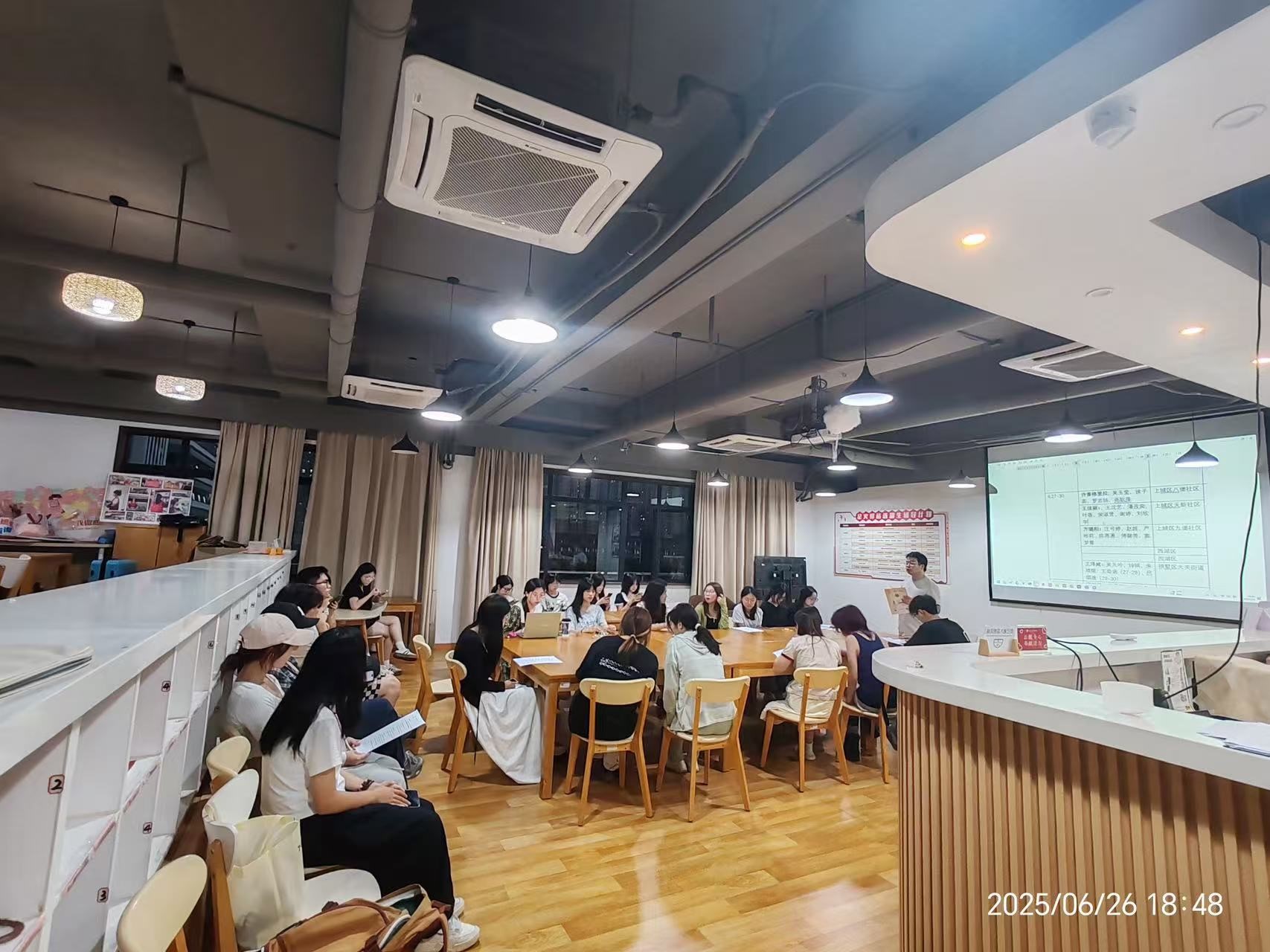 ��Ϣ���A̽��·���t(y��)���������³̡������̴�W�������^(q��)�{(di��o)�л����U����·��