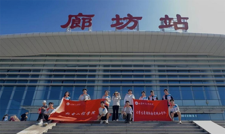 ������푡������l(xi��ng)���f(xi��)�������ഺ�x���l(xi��ng)�����d���L�����w����D��