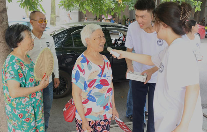 �Ƚ������WԺ���������l����W�����������M��^��