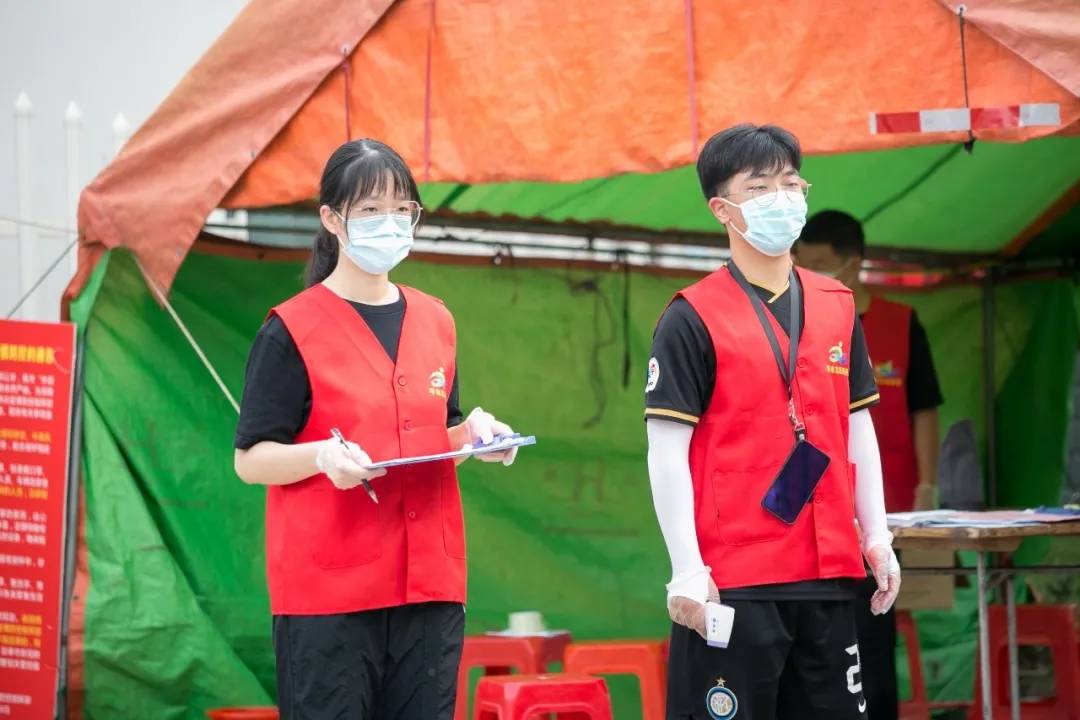 �t־ͬ��־Ը���ՈF��_չ����z�y־Ը���ջ��