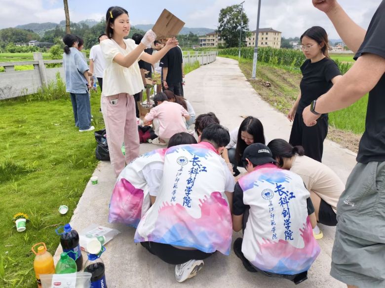 �������l(xi��ng)�������o(h��)�Gˮ��ɽ �������B(t��i)�҈@�����L(zh��ng)���Ƅ�(chu��ng)�W(xu��)Ժ�h(hu��n)��־Ը���(d��ng)��