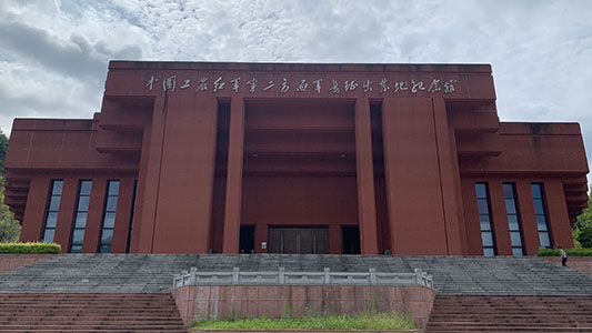 �����ء�����������`�F������ɣֲ̽���tɫ�YԴ���°lչ֮��.