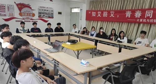 �������̣���������