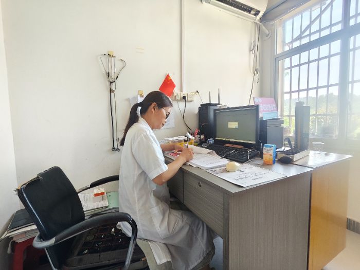 �����l(xi��ng)���ʮ���d�����񽡿������T(m��n)�ˡ� ���� �������������F(tu��n)�(du��)���L����ʡ��(y��u)�㹲�a(ch��n)�h�T���_��