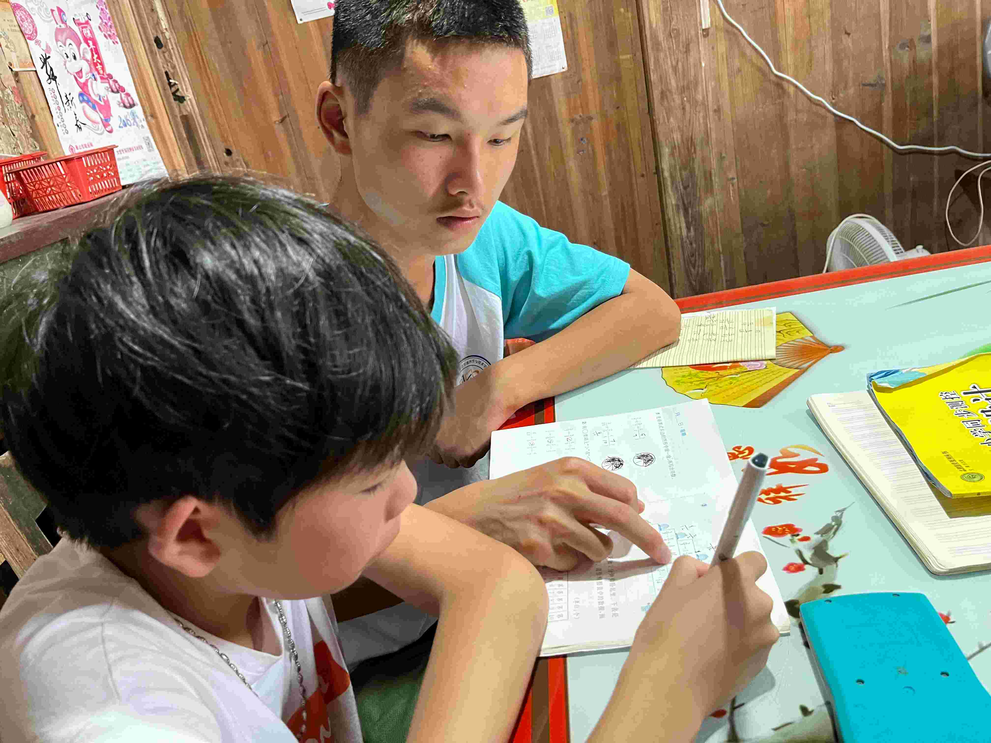 ���֠�С����һ·�����