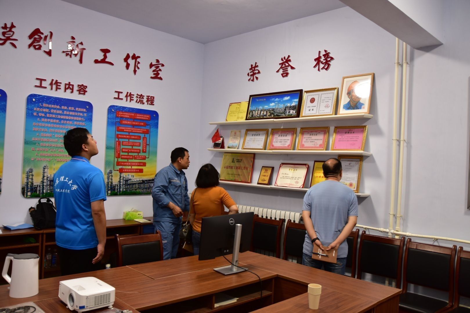 ɽ�|�W�������l�����M��ģ���£�׷������ӛ��