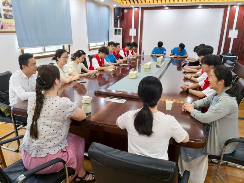 �����W(xu��)Ժ�W(xu��)�������l(xi��ng)�����ǻ�΢��ů���� ���ഺ���ɿ����d