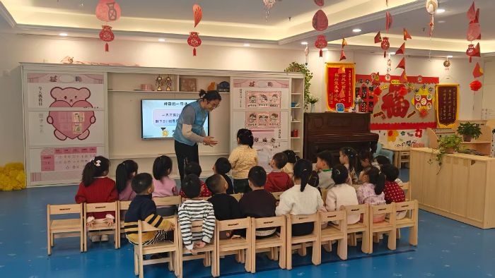 �ĳǴ�W(xu��)���W(xu��)�����W(xu��)Ժ��׷���t���E��������ͯ��