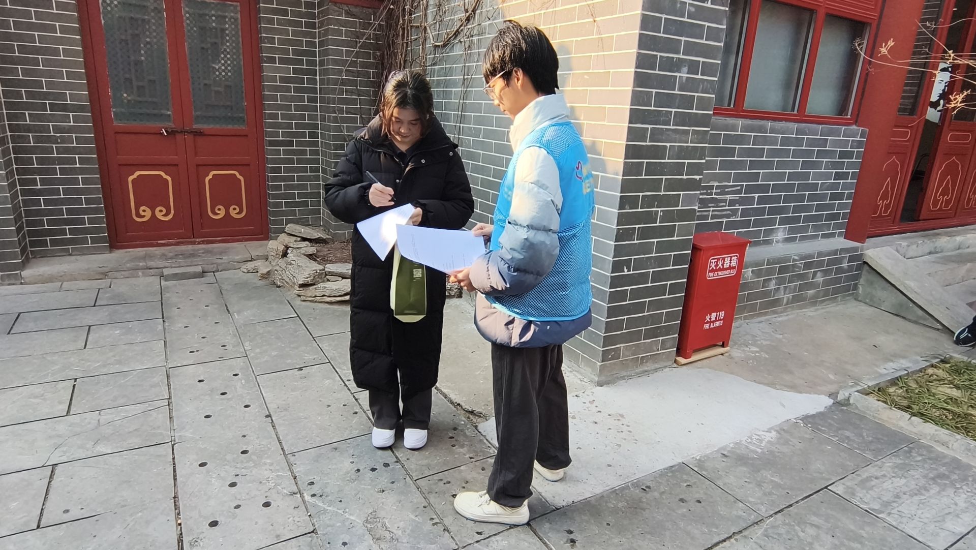 �ĳǴ�W(xu��):���tн��ͯ������