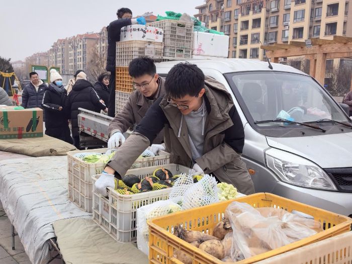 ��^�󼯾ۜ��飬���r����ů���� ������^�м�������nů���Ļ��