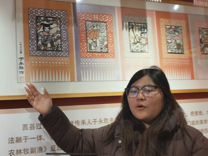 ��Ӣ�����Z���{퍣����z���}���Z��