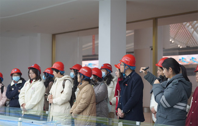 �ɰ�����̽�L�谲�C�� ���L�ںϰl(f��)չ��ƪ�����B�T�t(y��)�W(xu��)Ժ��������������`�o(j��)��