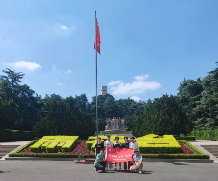 ���Ѹ������� ��ȡ�^�M�����������껨�_��ʿ��@�_չ���`���